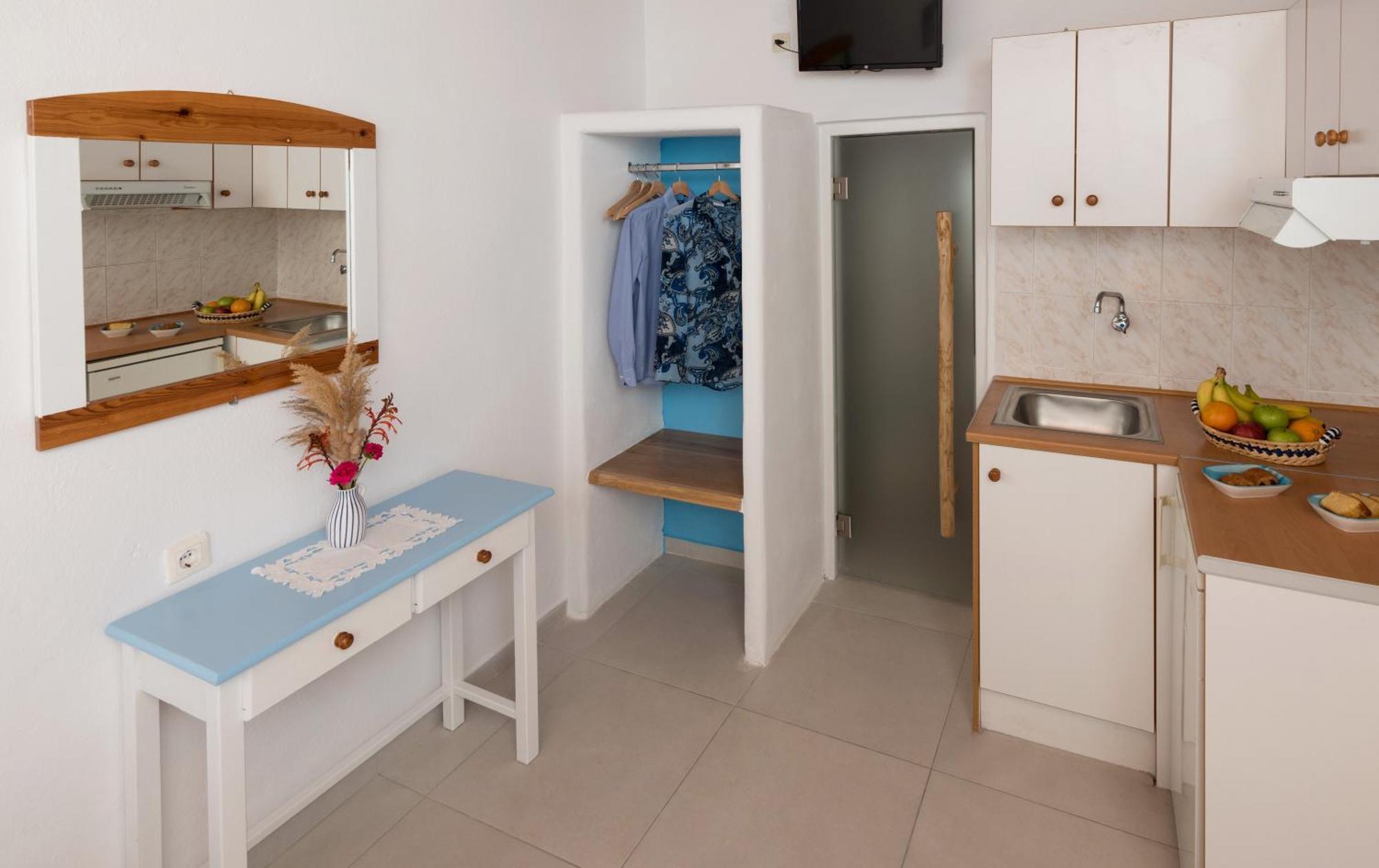 Sarantis Suites & Apartments Provatas 外观 照片